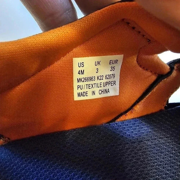 Merrell hydro big kid size 4 sandals - Picture 4 of 9